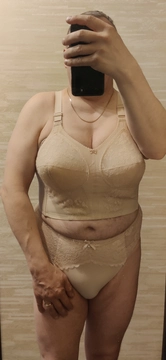 @La1004ka